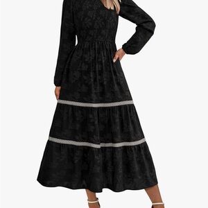 Chic Black Long Sleeve Maxi Dress